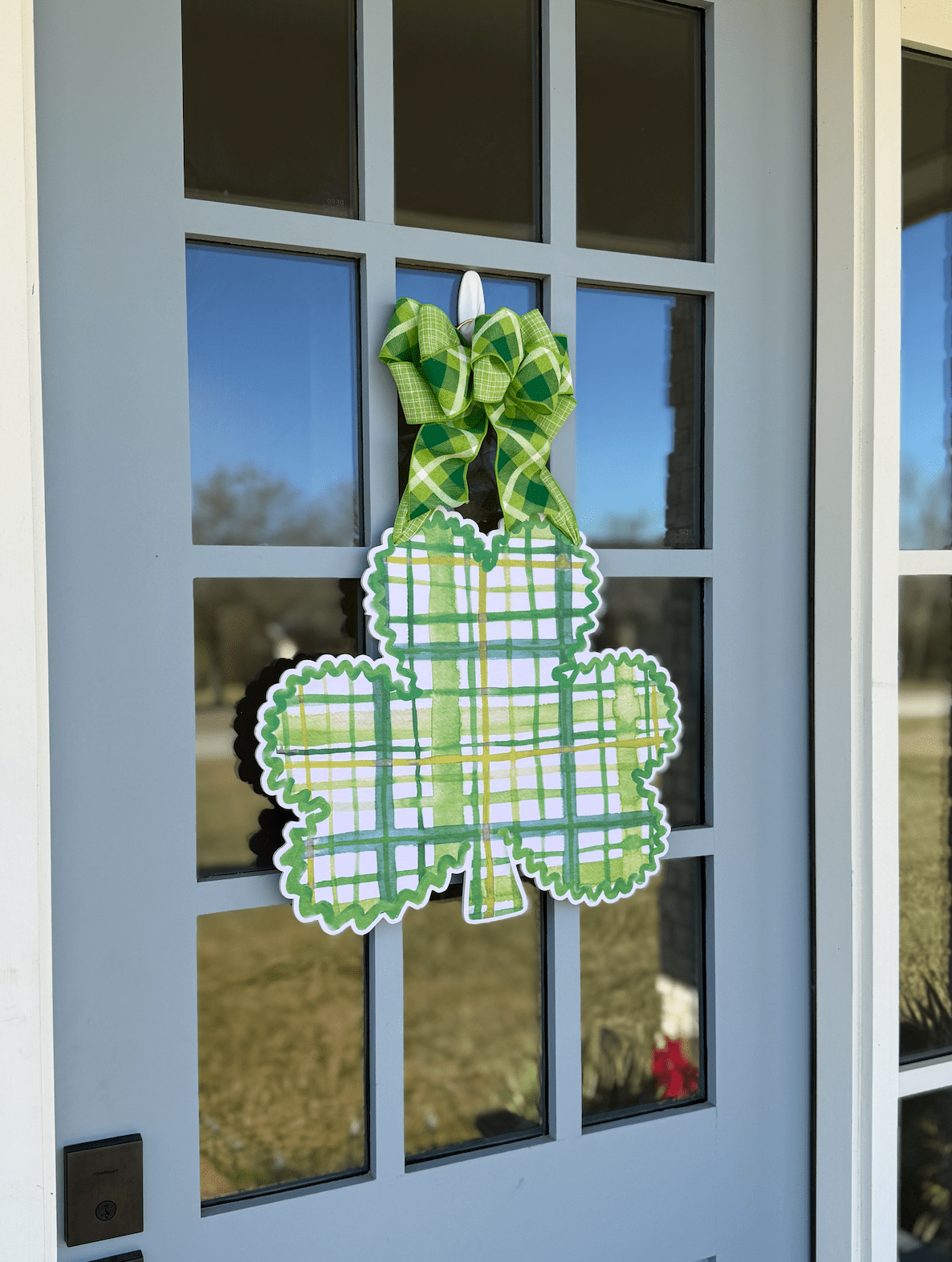 Classic Clover- Door Hanger