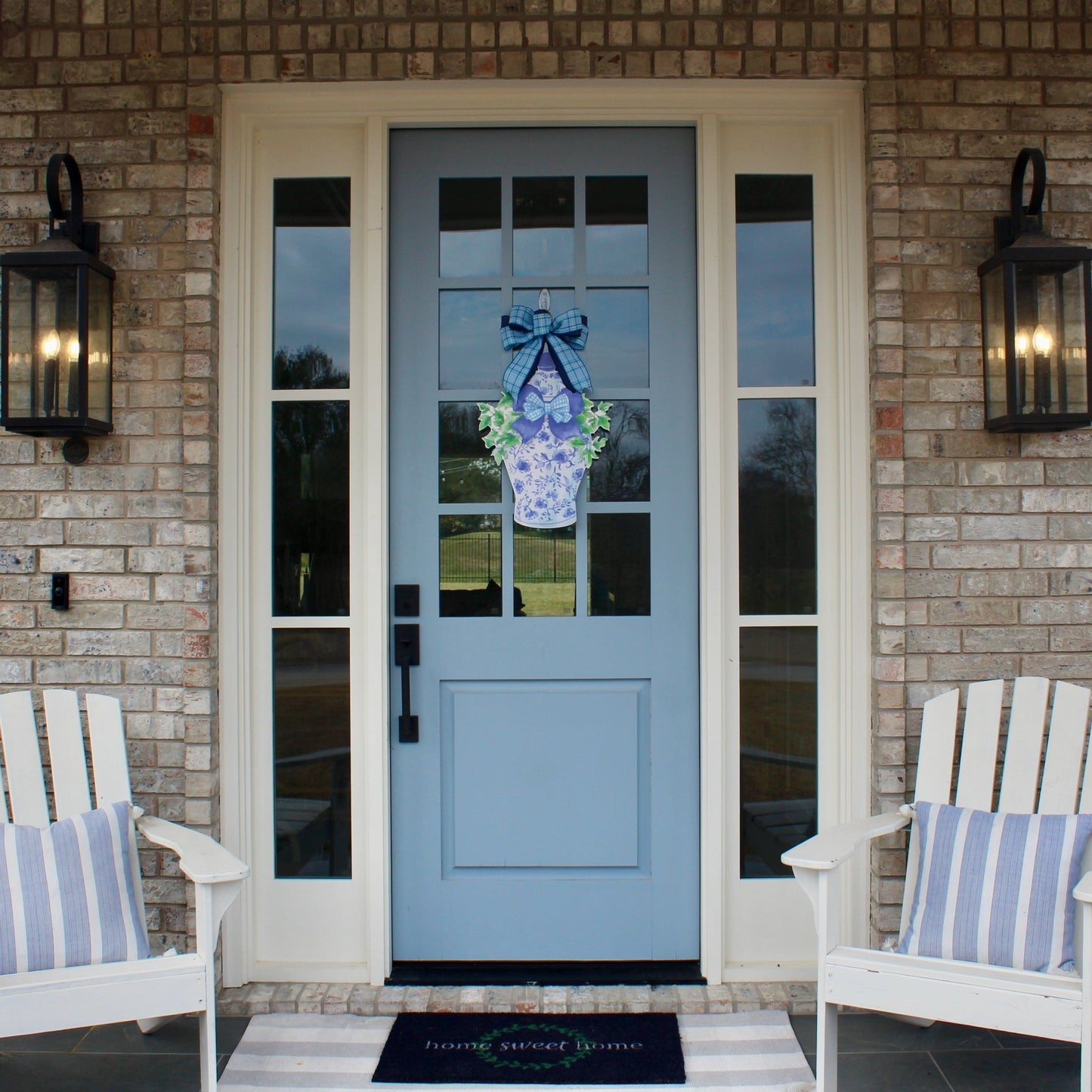 Classic Ginger Jar (Blue)- Door Hanger