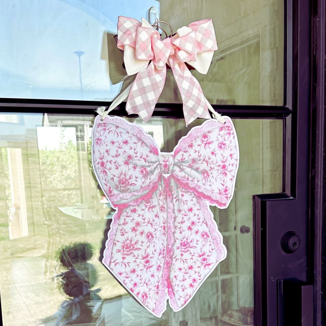 Double-Sided Frills Door Hanger (Sale)