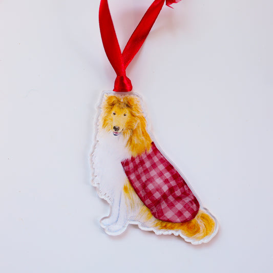 Her Majesty, Maroon Ornament