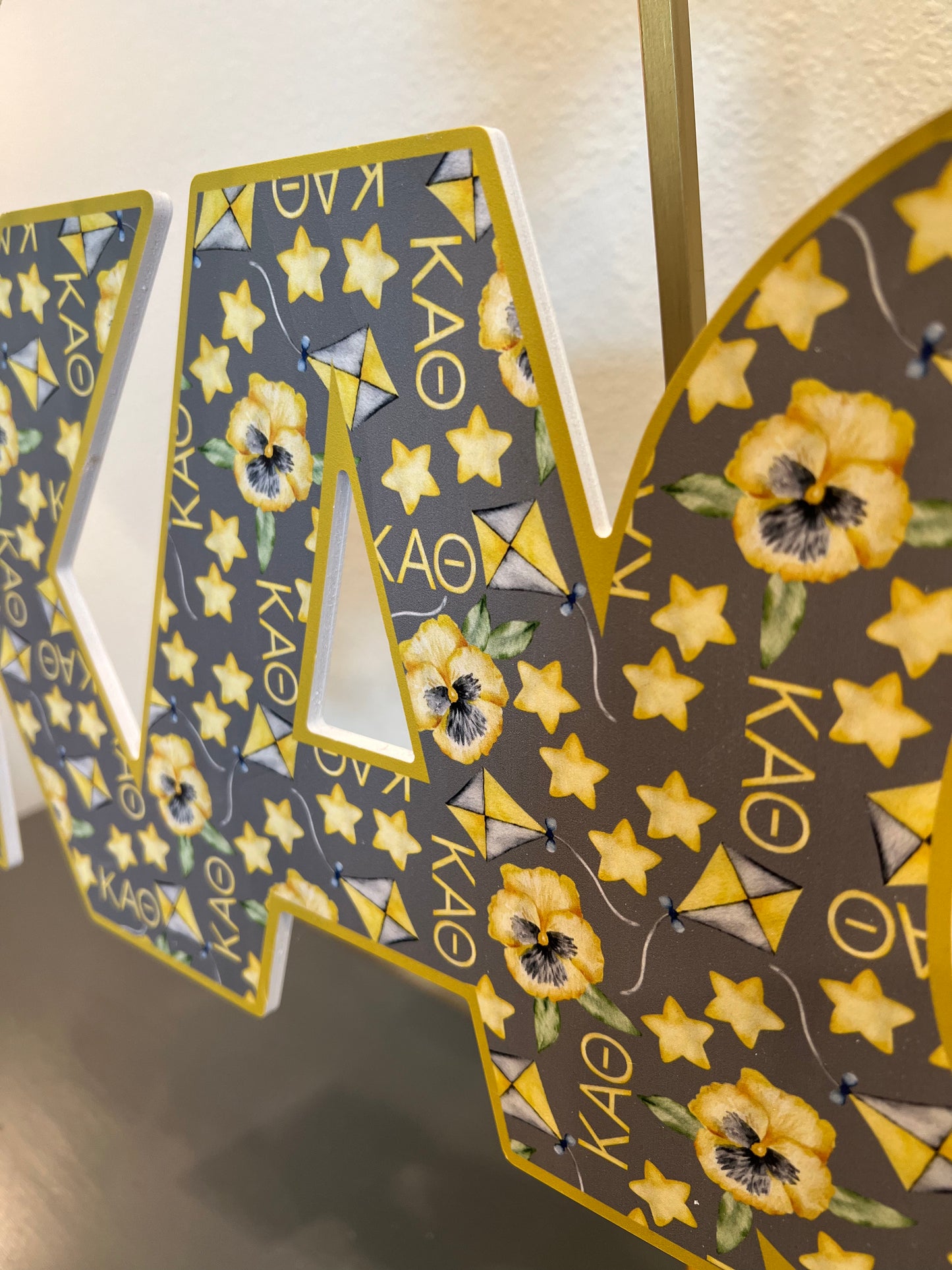Mini Theta Door Hanger (Warehouse Sale)