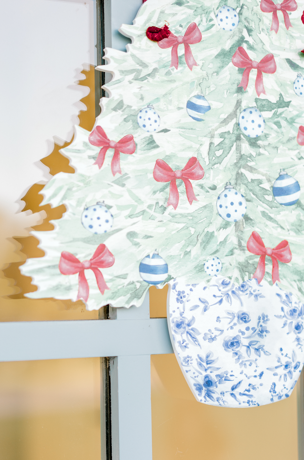 Chinoiserie Christmas Tree- Door Hanger
