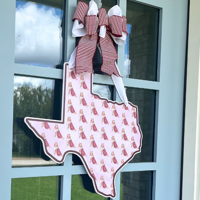 Queen of Aggieland (Pattern)- Door Hanger